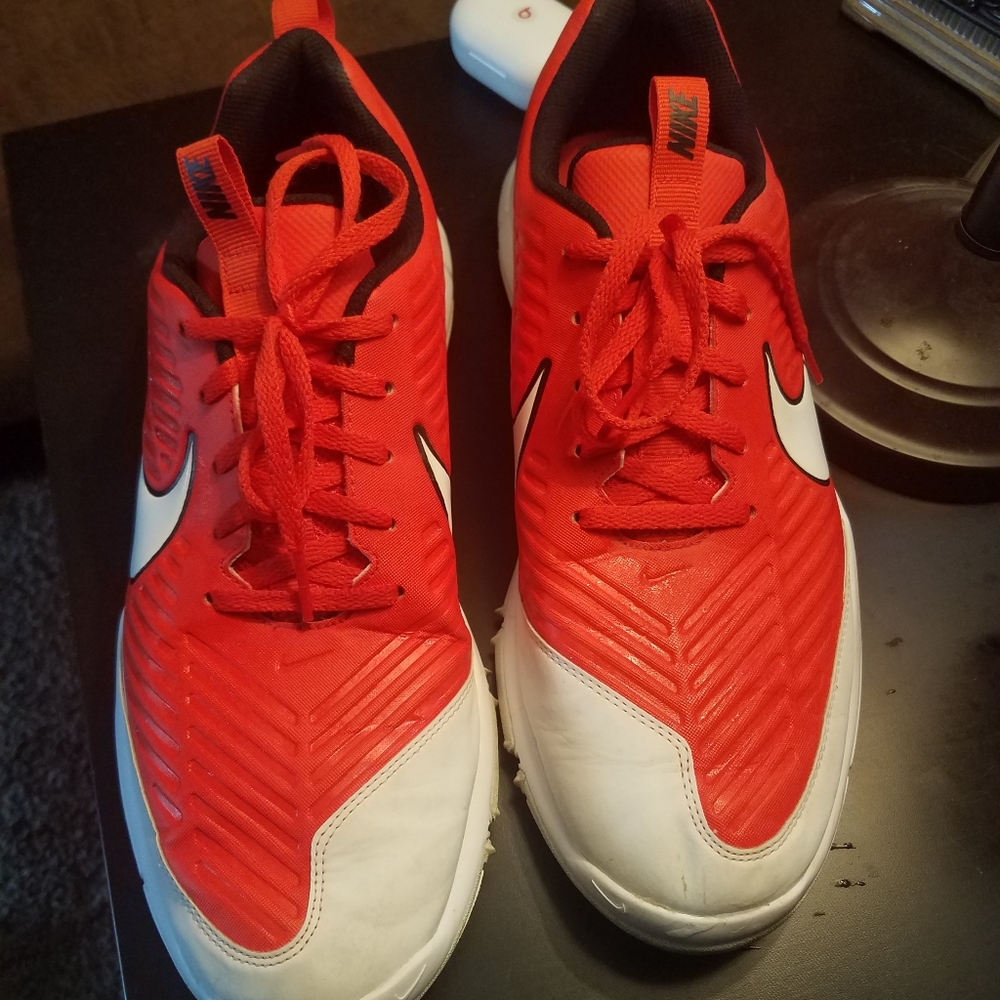 Nike golf shoes - Picture 2 of 4